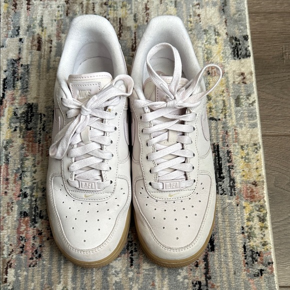 Nike Shoes - Nike Air Force 1